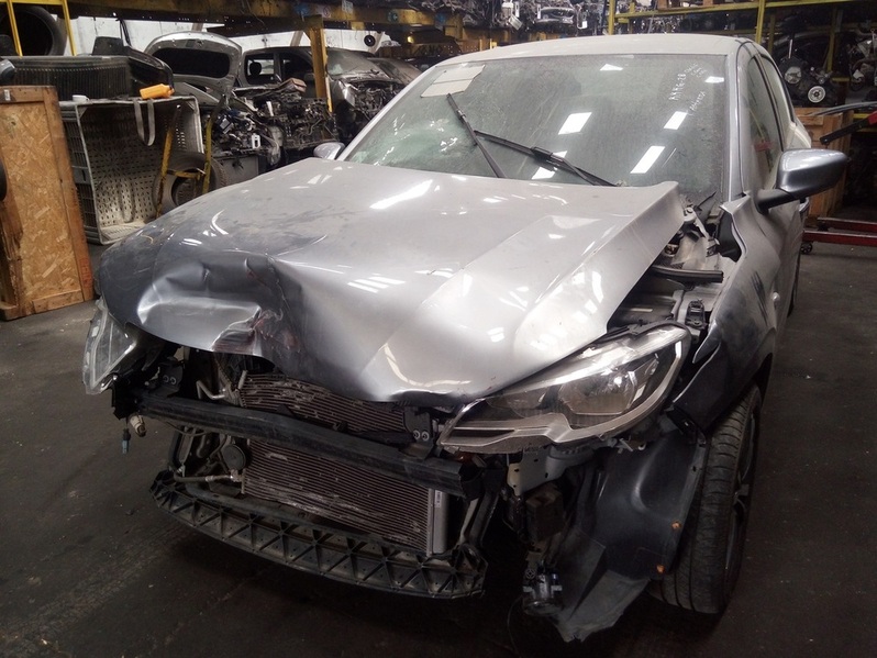  Peugeot 301 2018    EN DESARME